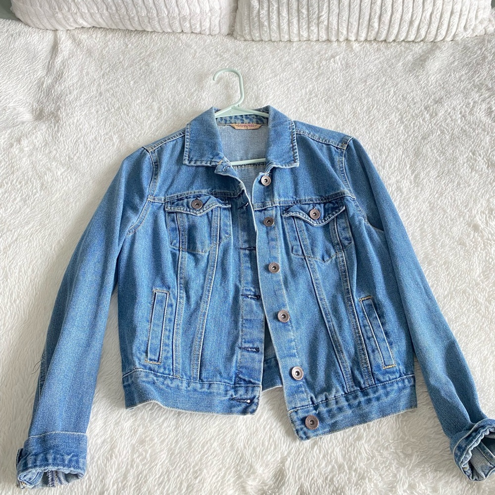 Women’s Jean Jacket